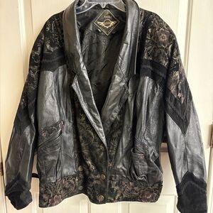 I.O.U Cuir Classique Vintage Women’s Leather Jacket